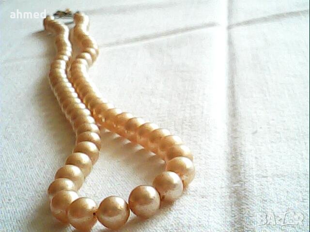 красиво колие от перли 4мм, снимка 2 - Антикварни и старинни предмети - 42198474