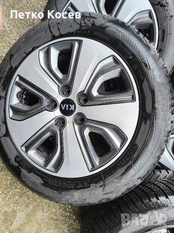 Гуми M+S 16" оригинални за Kia , снимка 9 - Гуми и джанти - 54059956