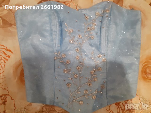 Уникално синьо бюстие с бродерия