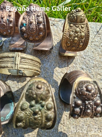 Възрожденска Сребърна Сечан Гривна Рогатка Носия Фолклор, снимка 5 - Антикварни и старинни предмети - 38902155