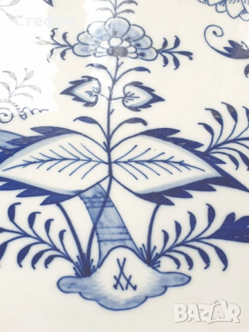 Порцеланово плато Майсен, снимка 3 - Антикварни и старинни предмети - 54307058