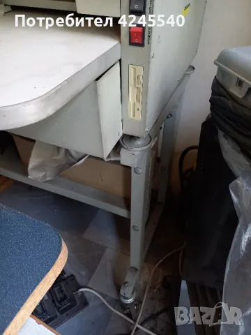 Договаряне.Бродировъчен автомат,девет цвята.Закупен чисто нов от Габрово, не е работил., снимка 2 - Хидравлични и пневматични чукове - 47352435