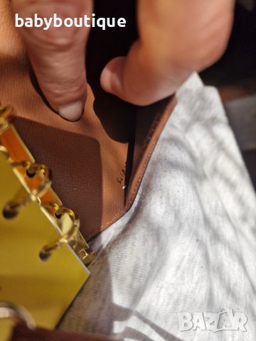 Louis Vuitton Agenda MM Vivienne in Paris , снимка 7 - Други - 42433522