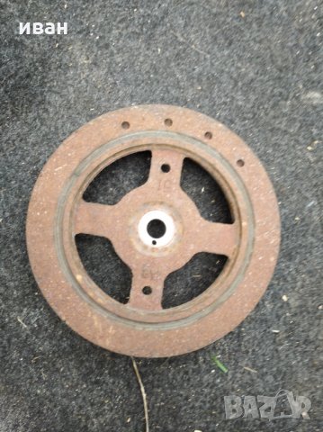 Демпферна шайба колянов вал за Тойота Ярис 1.3 бензин .2000 год. Без климатик., снимка 1