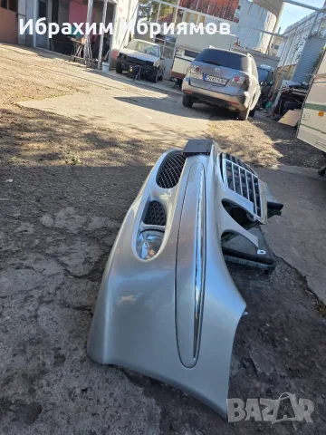 Предна Броня с решетка за Mercedes W211, снимка 3 - Части - 56337728