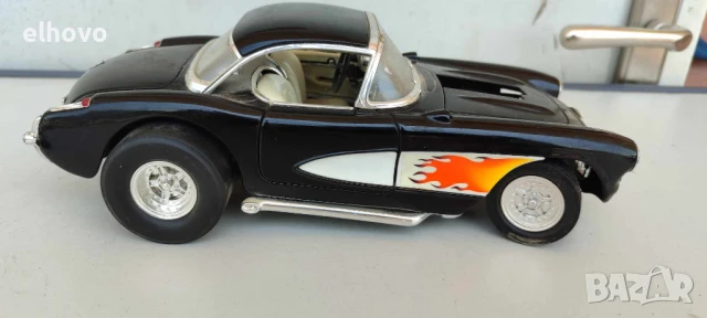 Метална количка Road Legends 1957 Chevrolet Corvette Gasser 1:18