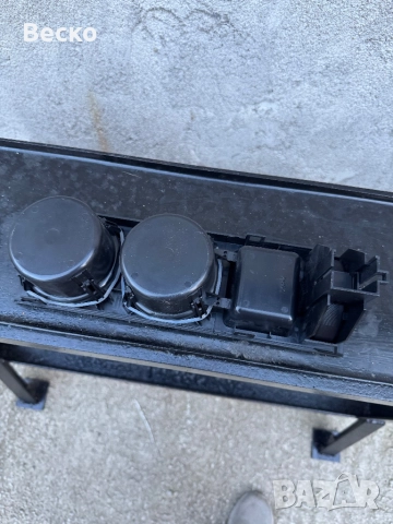 Къпхолдър с монетник за е46, снимка 4 - Аксесоари и консумативи - 52261542