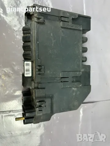 FUSE BOX Кутия Релета за Мерцедес Mercedes-benz W221 2215400750, снимка 3 - Части - 49199581