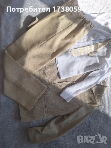 Дески официален костюм. за момче, снимка 2 - Детски комплекти - 52154982