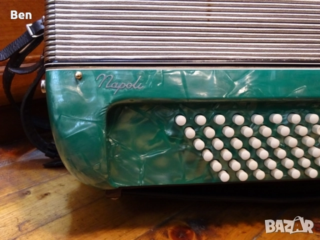 Акордеон Сетимио сопрани Наполи-96 баса, снимка 12 - Акордеони - 52860792