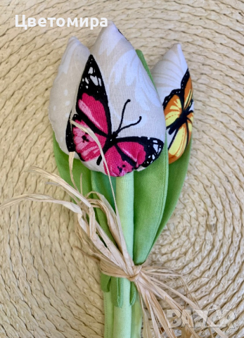 Лалета от плат / Текстилни цветя, снимка 14 - Декорация за дома - 41228247