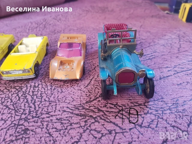 Колекционерски колички, внос от Германия Matchbox, снимка 3 - Колекции - 47009663