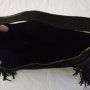 Английска дамска черна кожена чанта River Island с ресни, снимка 5