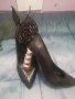 Обувки с пеперуда на Дарис, снимка 1 - Дамски обувки на ток - 40659229